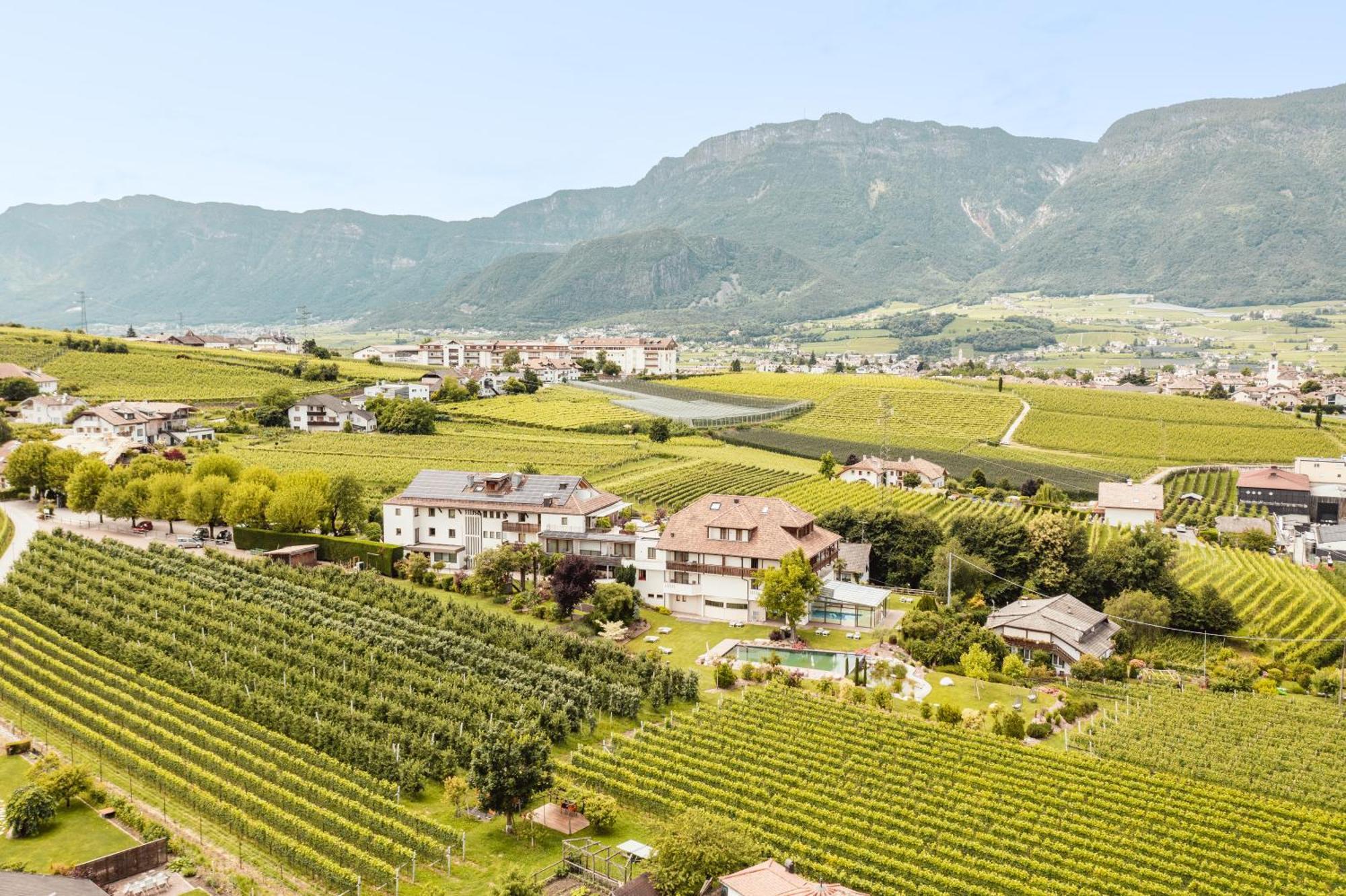 Hotel Girlanerhof Appiano Sulla Strada Del Vino Exteriér fotografie